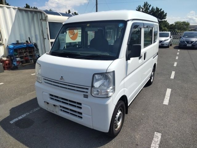 1061 Mitsubishi Minicab van DS17V 2017 г. (LUM Fukuoka Nyusatsu)